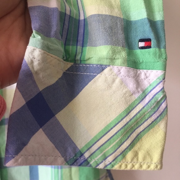 Tommy Hilfiger Women's Plaid Button Down Shirt - Picture 5 of 13